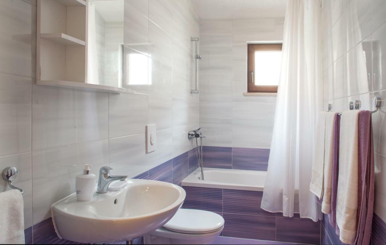 Apartments Kate Makarska Zewnętrze zdjęcie