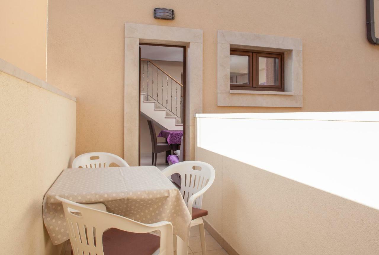 Apartments Kate Makarska Zewnętrze zdjęcie