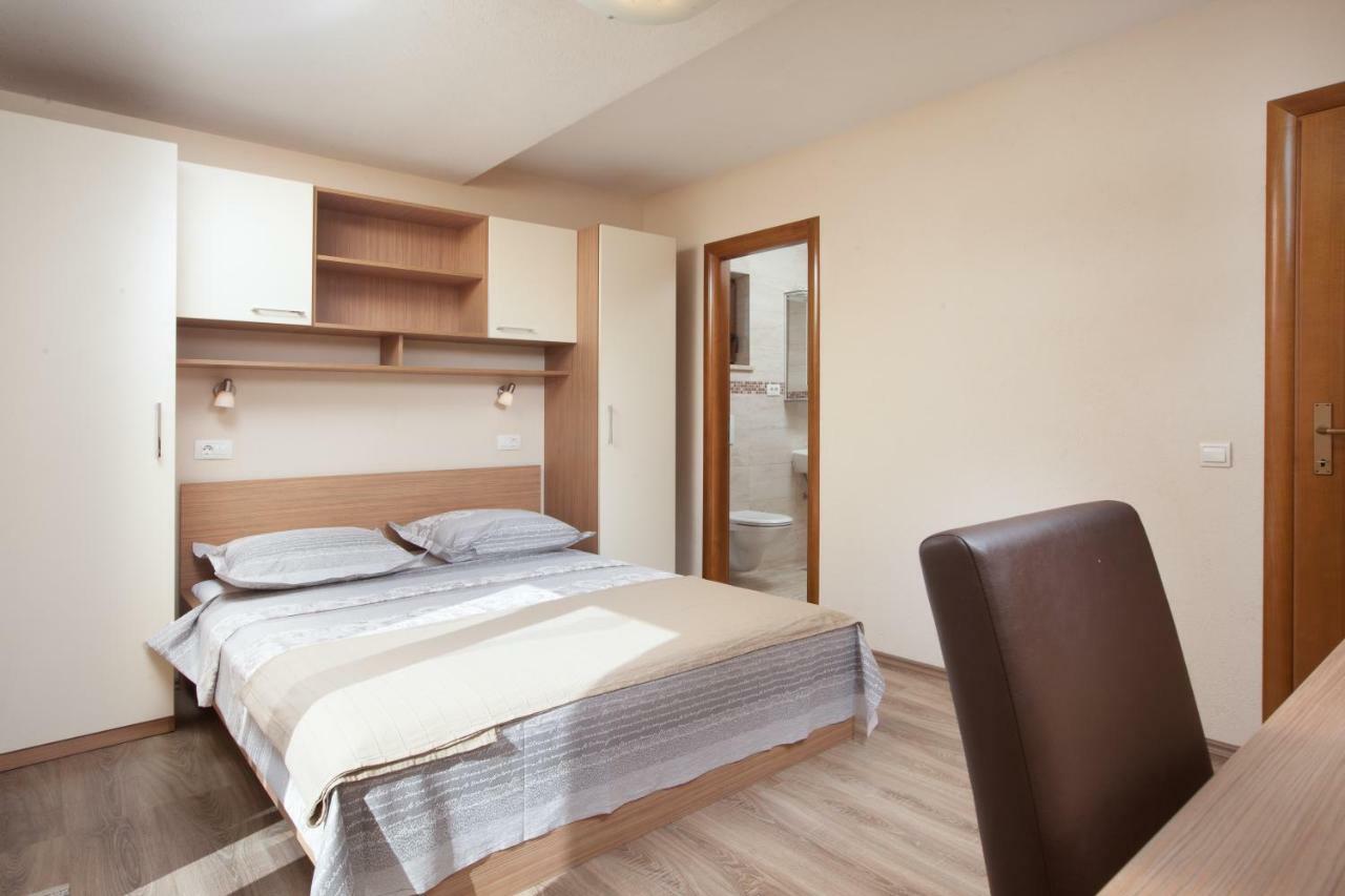 Apartments Kate Makarska Zewnętrze zdjęcie