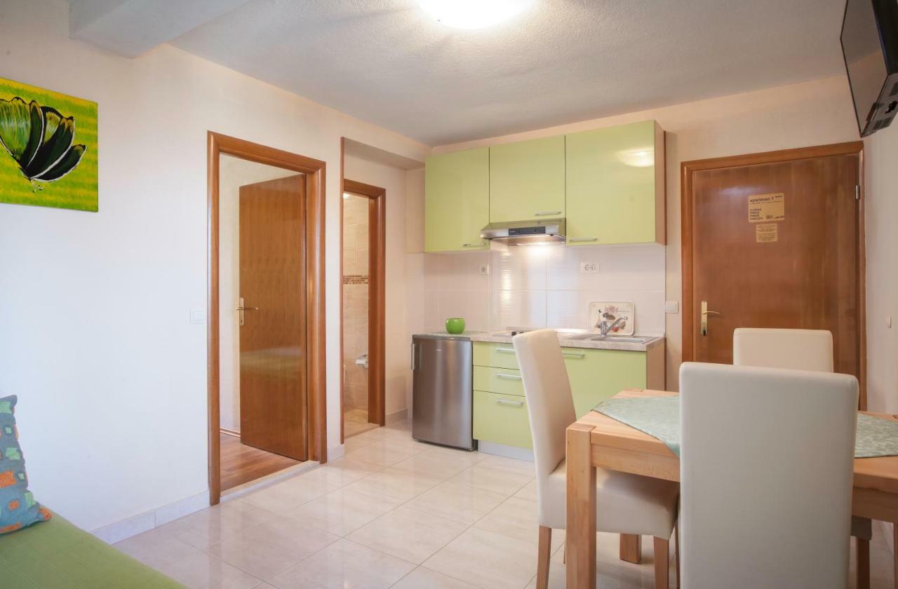 Apartments Kate Makarska Zewnętrze zdjęcie